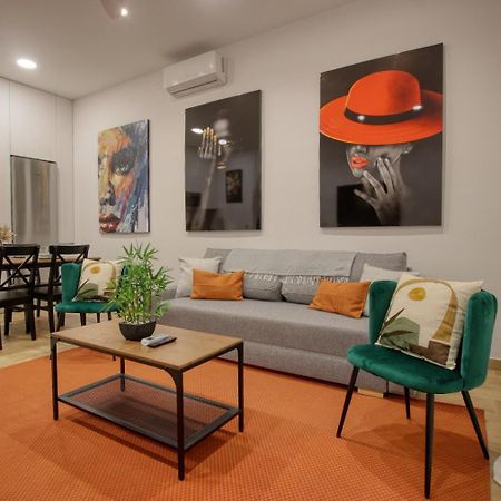Apartamento Lokys Centro Ciudad, Parking Privado Gratuito Murcia Luaran gambar