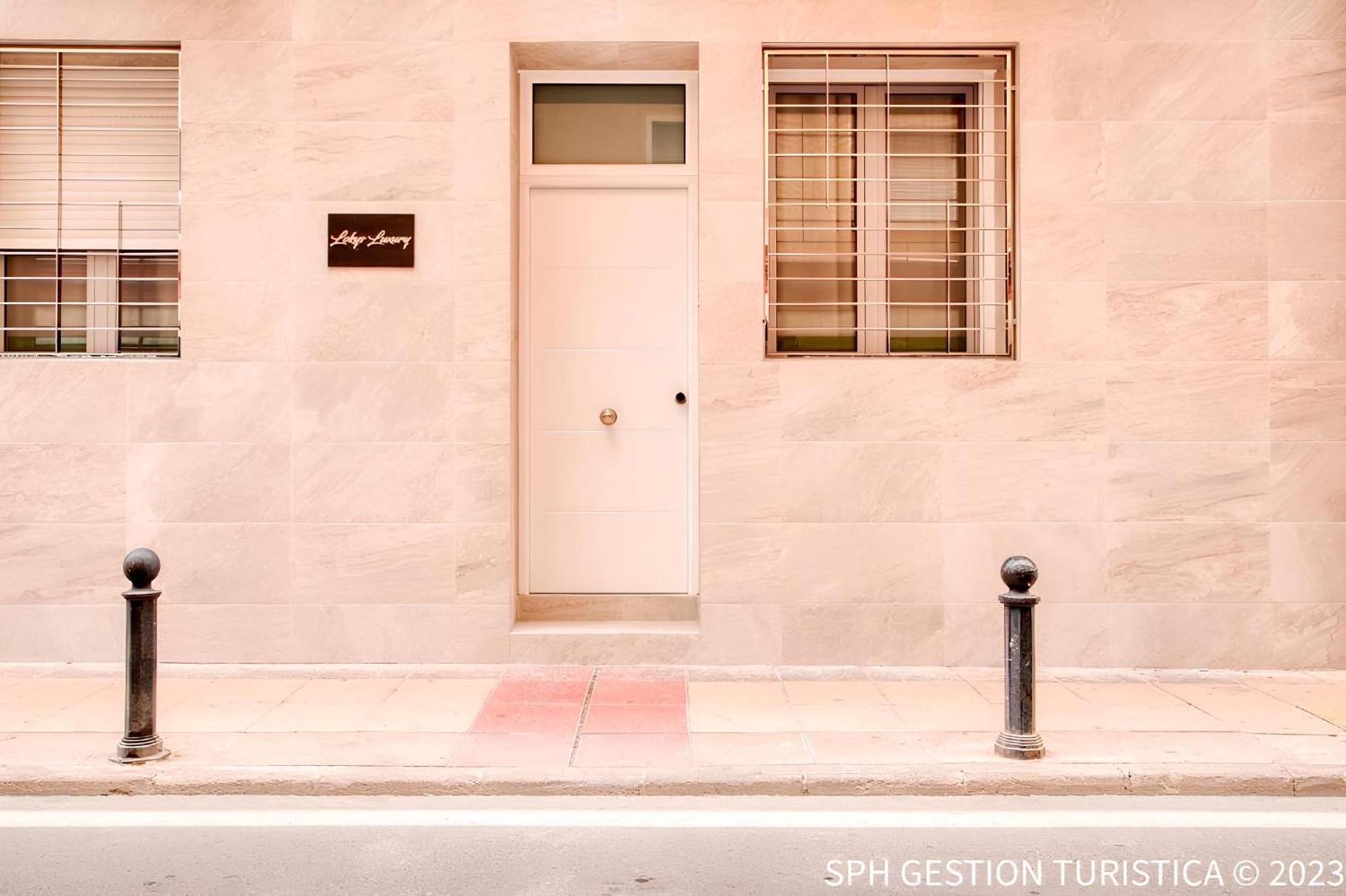 Apartamento Lokys Centro Ciudad, Parking Privado Gratuito Murcia Luaran gambar